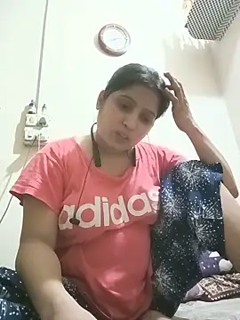 aliya-jaan71 online show from June 2026 02:44:02 PM