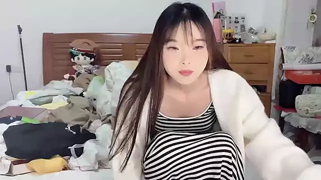 Akong11 online show from October 2025 12:44:02 PM