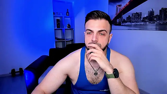 Jace Thorne online show from December 2025 07:32:01 PM