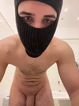 Snapshot of derficker0606 chatting on February 2026 11:17:01 PM derficker0606 online show from February 2026 11:17:01 PM