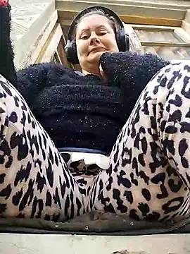 Flacara100 online show from April 2026 01:34:02 PM