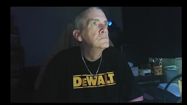 Snapshot of Sex_and_loves chatting on September 2025 10:42:01 PM Sex and loves online show from September 2025 10:42:01 PM