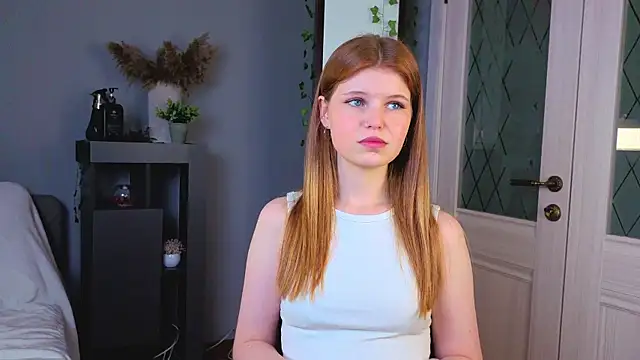 pielittle online show from September 2025 04:35:02 AM