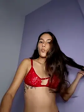 Amber Miiller2 online show from May 2026 09:32:01 PM