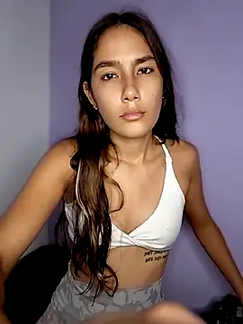 Amber Miiller2 online show from June 2026 11:24:02 PM