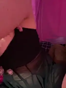 Moon pusy online show from January 2026 12:31:02 PM