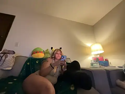 GoddessFatPuss online show from December 2025 05:05:01 AM