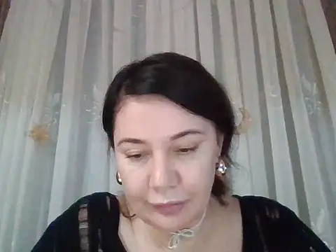 Lomivah online show from February 2026 03:50:02 PM