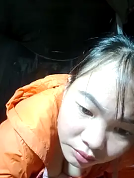 emilyzz online show from November 2025 02:21:01 AM