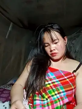 emilyzz online show from February 2026 03:28:02 PM