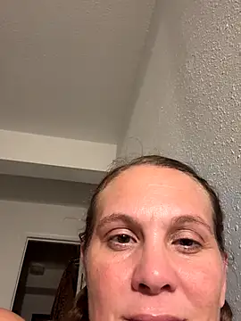 Snapshot of Ariasweetaspie chatting on October 2025 09:32:01 AM Ariasweetaspie online show from October 2025 09:32:01 AM