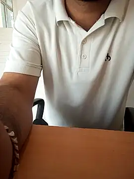 karandeep Bhagat online show from October 2025 05:13:01 AM