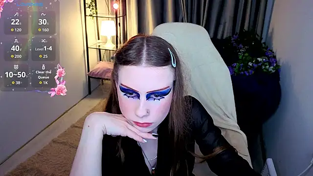 KarenSmitht online show from December 2025 03:41:01 PM