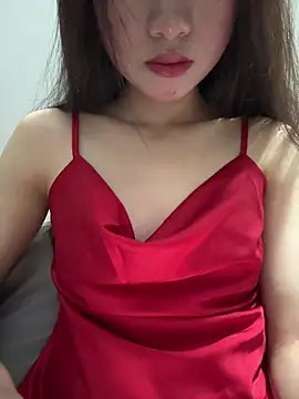 Snapshot of Bella_sexy98 chatting on April 2026 06:20:02 AM Bella sexy98 online show from April 2026 06:20:02 AM