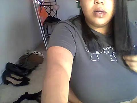 Snapshot of princessmya8k chatting on November 2025 07:34:02 PM princessmya8k online show from November 2025 07:34:02 PM