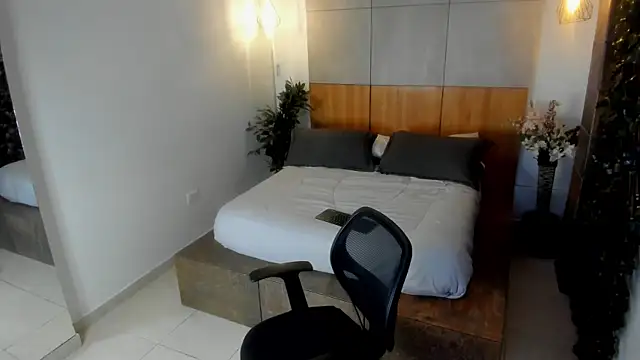 Snapshot of JacobDraven chatting on November 2025 04:56:02 AM JacobDraven online show from November 2025 04:56:02 AM