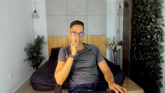 Snapshot of JacobDraven chatting on November 2025 03:51:02 AM JacobDraven online show from November 2025 03:51:02 AM