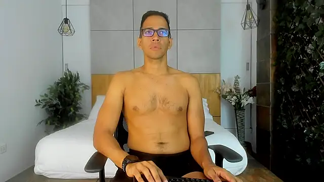 Snapshot of JacobDraven chatting on November 2025 04:27:01 AM JacobDraven online show from November 2025 04:27:01 AM