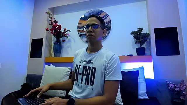 Snapshot of JacobDraven chatting on February 2026 03:26:01 AM JacobDraven online show from February 2026 03:26:01 AM