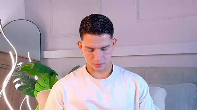 ZaneDawson online show from April 2026 07:39:02 PM