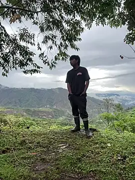 sky-wolves online show from October 2025 09:36:01 PM