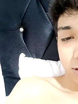 Snapshot of LeySmithVC chatting on October 2025 02:52:01 AM LeySmithVC online show from October 2025 02:52:01 AM