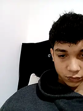 Snapshot of LeySmithVC chatting on October 2025 06:16:02 AM LeySmithVC online show from October 2025 06:16:02 AM