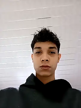 Snapshot of LeySmithVC chatting on October 2025 06:21:01 AM LeySmithVC online show from October 2025 06:21:01 AM