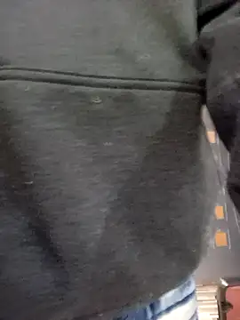 Snapshot of LeySmithVC chatting on October 2025 06:43:02 AM LeySmithVC online show from October 2025 06:43:02 AM