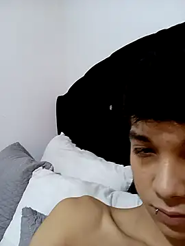 Snapshot of LeySmithVC chatting on October 2025 11:09:02 PM LeySmithVC online show from October 2025 11:09:02 PM