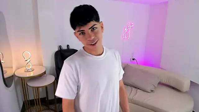 Peter chase online show from October 2025 06:17:02 PM