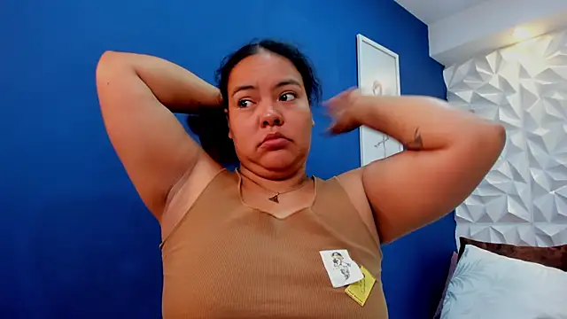 freya cole  online show from October 2025 12:01:02 PM