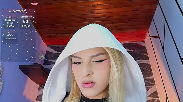 Snapshot of Angel-dragun chatting on July 2026 03:11:01 AM Angel-dragun online show from July 2026 03:11:01 AM