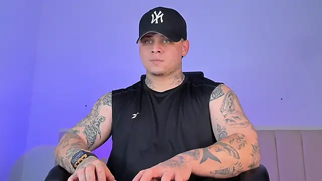 denis munera online show from November 2025 04:34:02 AM