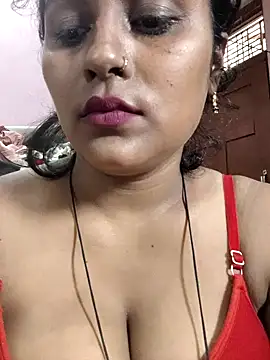 Jasmine Januja online show from May 2026 03:47:02 AM
