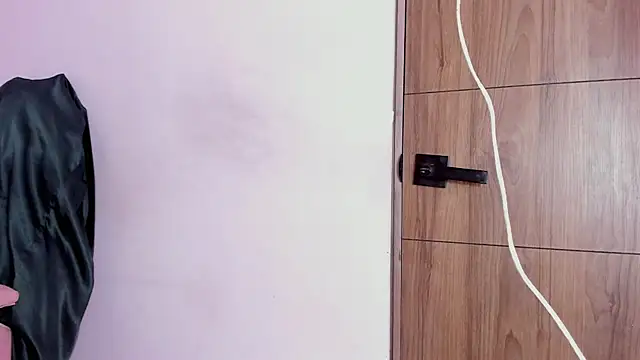 Yuni kim online show from October 2025 03:25:01 PM