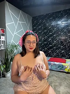 1aquaticangel69 online show from November 2025 12:00:02 PM