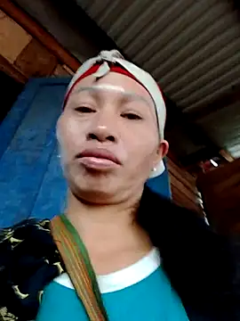 donna-bae online show from December 2025 01:02:02 AM