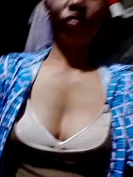 donna-bae online show from February 2026 02:12:02 PM