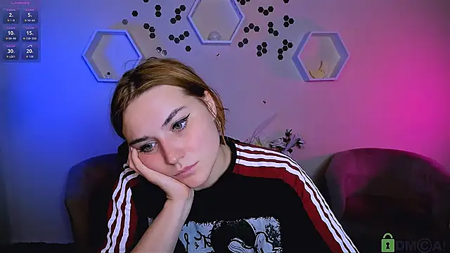 casey meow  online show from November 2025 10:08:02 AM