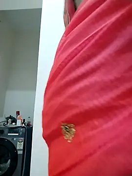 Snapshot of hottamil_honey_couples chatting on October 2025 10:11:02 AM hottamil honey couples online show from October 2025 10:11:02 AM