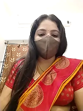 Snapshot of hottamil_honey_couples chatting on November 2025 11:04:02 PM hottamil honey couples online show from November 2025 11:04:02 PM