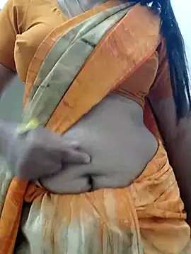 Snapshot of hottamil_honey_couples chatting on November 2025 08:20:02 PM hottamil honey couples online show from November 2025 08:20:02 PM