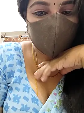 Snapshot of hottamil_honey_couples chatting on November 2025 08:02:01 PM hottamil honey couples online show from November 2025 08:02:01 PM