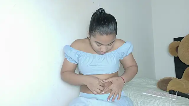 Snapshot of Natashaparker__ chatting on May 2026 08:37:01 PM Natashaparker online show from May 2026 08:37:01 PM