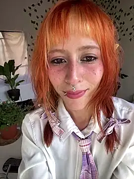 Snapshot of Nymphel1Moth chatting on September 2025 08:55:02 PM Nymphel1Moth online show from September 2025 08:55:02 PM