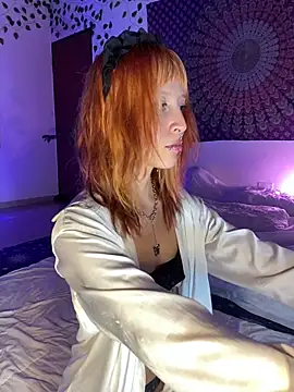 Nymphel1Moth online show from September 2025 02:15:02 AM