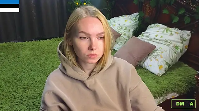 hey Olivia online show from November 2025 07:47:02 AM