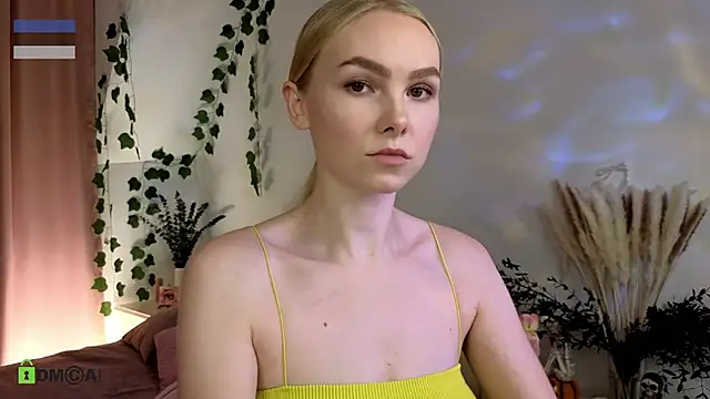 hey Olivia online show from November 2025 08:11:01 PM