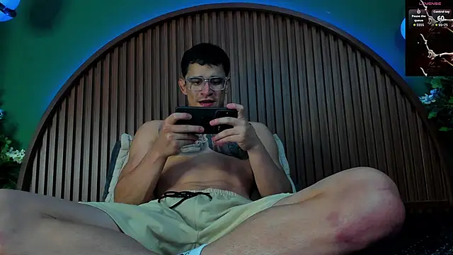 Snapshot of JeergMuscle chatting on November 2025 04:23:02 AM JeergMuscle online show from November 2025 04:23:02 AM